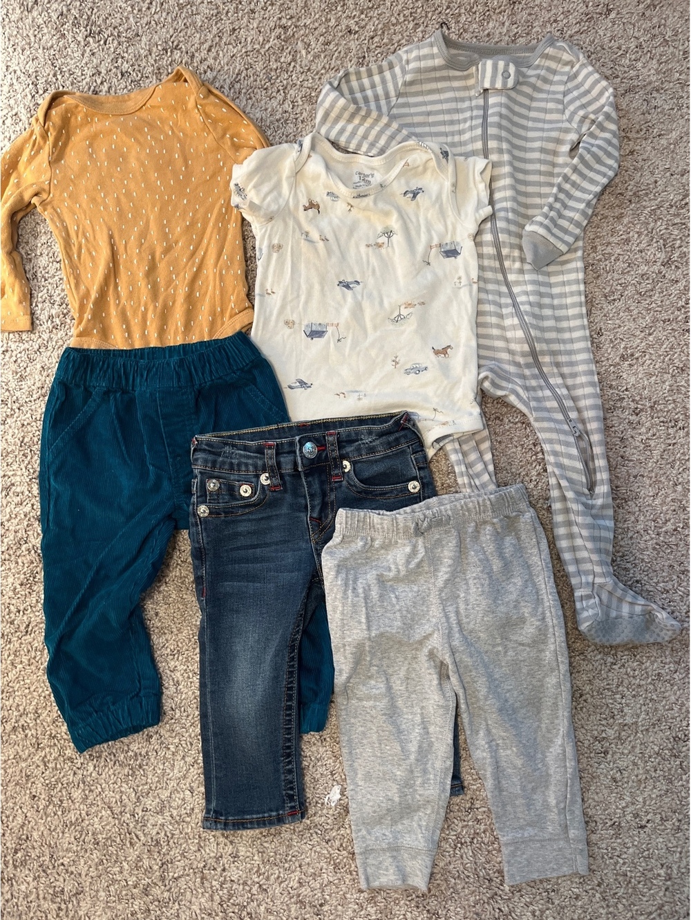 Baby Clothes Bundle Size 12 Months - 5 Pieces